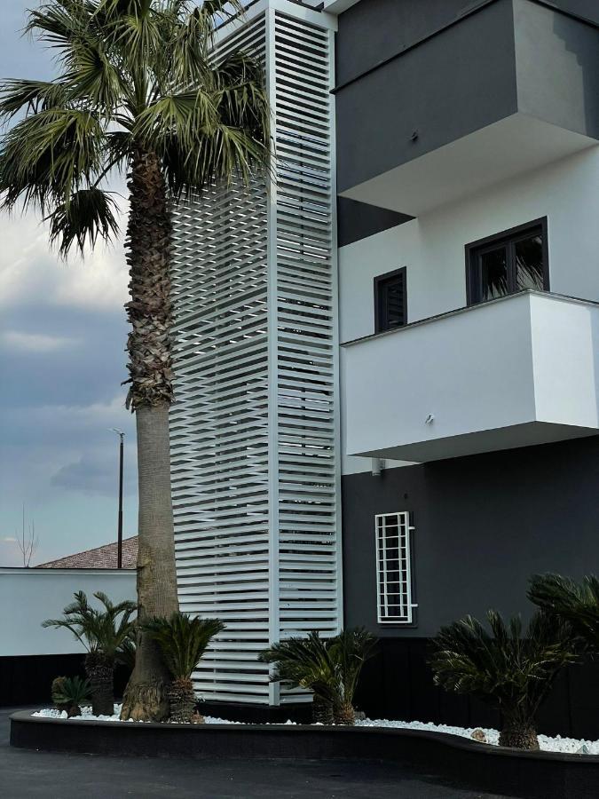Hotel Cristian Giugliano In Campania Exterior photo